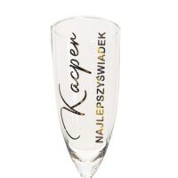 Kieliszek z imieniem dla Świadka – prezent na ślub